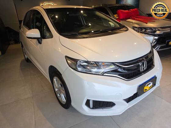 HONDA FIT 1.5 DX 16V FLEX 4P MANUAL HONDA FIT 1.5 DX 16V FLEX 4P MANUAL